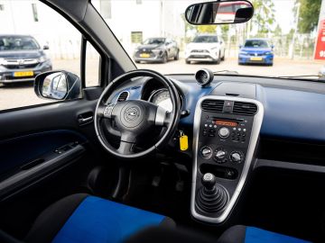 Opel Agila